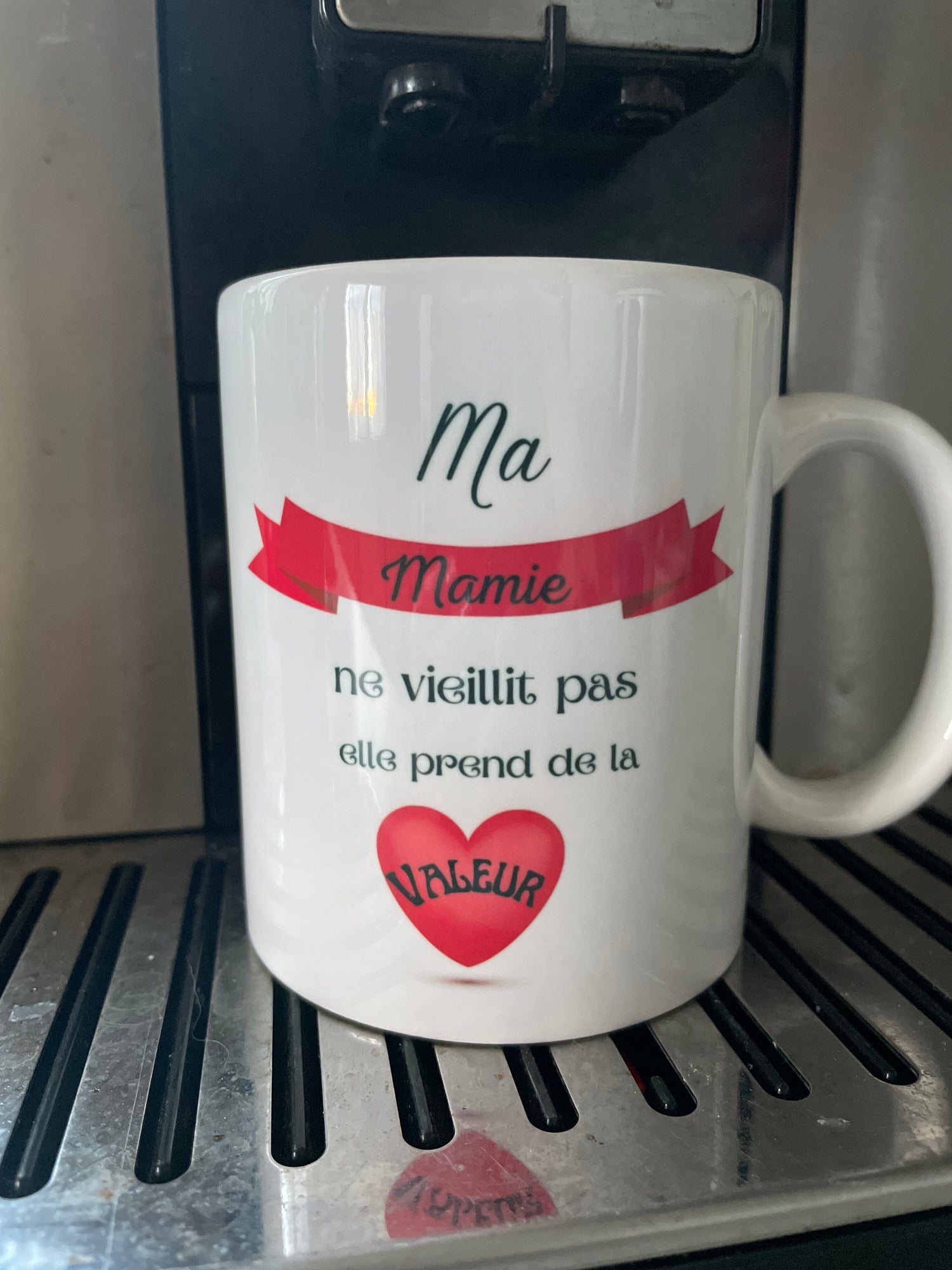 👉 Mugs pour Mamie – Des cadeaux pleins d’amour