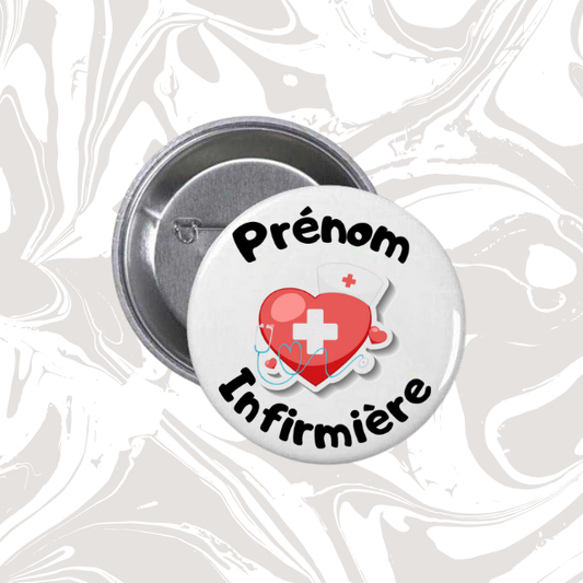 👉 Badge prénom personnalisable “Infirmière cœur médical”