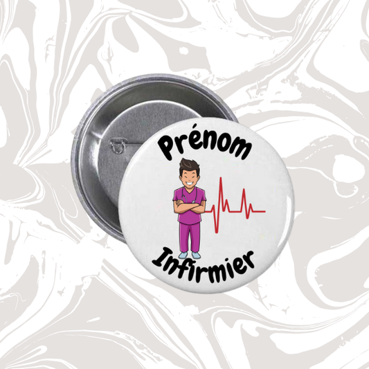 👉 Badge prénom personnalisable “Infirmier cartoon violet”