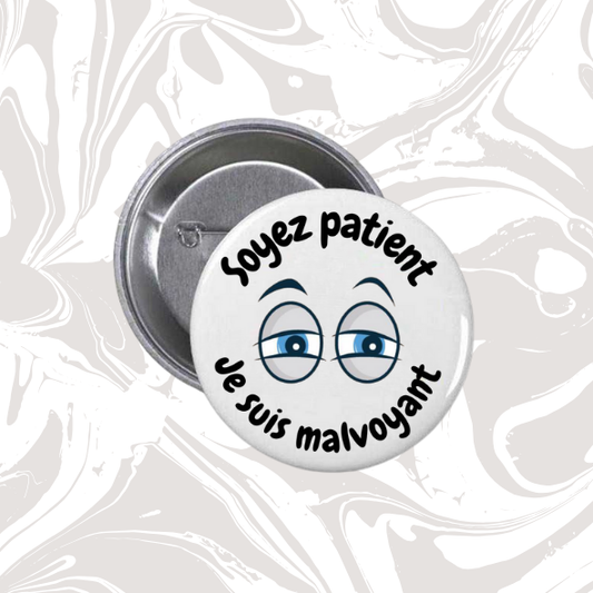👉 Badge “Soyez patient – Je suis malvoyant” (illustration yeux)