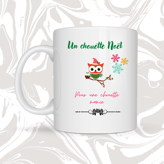 👉 Mug de Noël 🎅 "Un chouette Noël pour une chouette mamie" – Cadeau unique